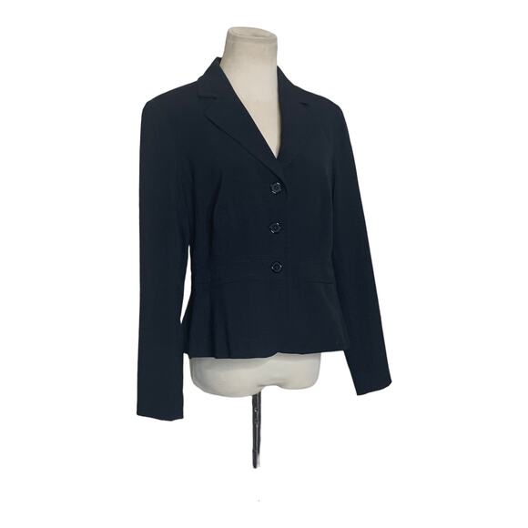 East 5th 3 button black blazer size 12P - Picture 7 of 9